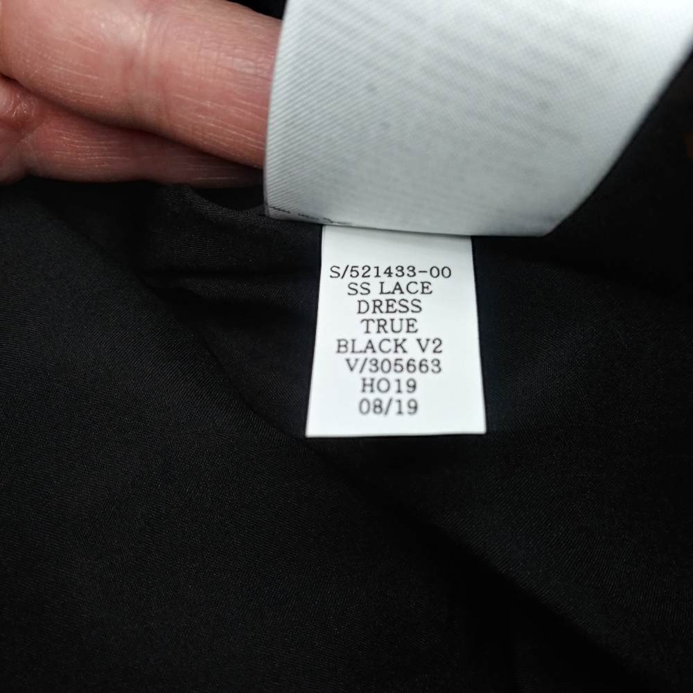 GAP Black Floral Lace Special Occasion Maternity Dress - Picture 12 of 13